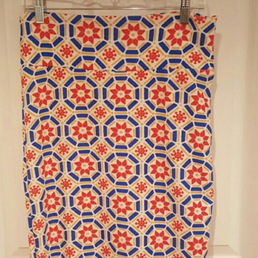 LuLaRoe Cassie Pencil Skirt size 2x